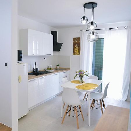 Opatija Sunshine Apartment Luaran gambar