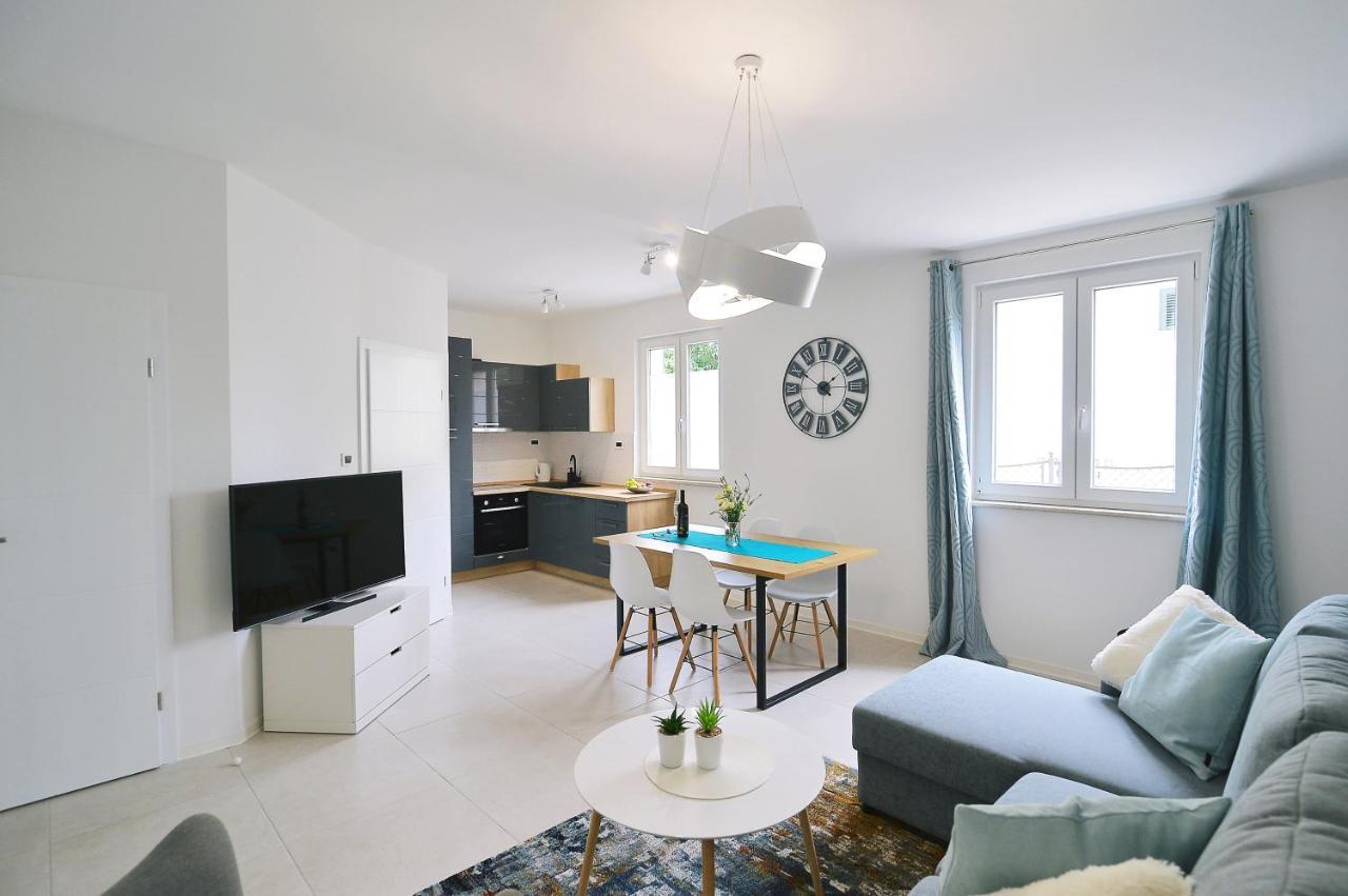 Opatija Sunshine Apartment Luaran gambar